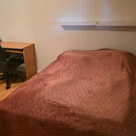 Leknes - Large, Centrally Located Family In A Quiet Area * Vestvagoy